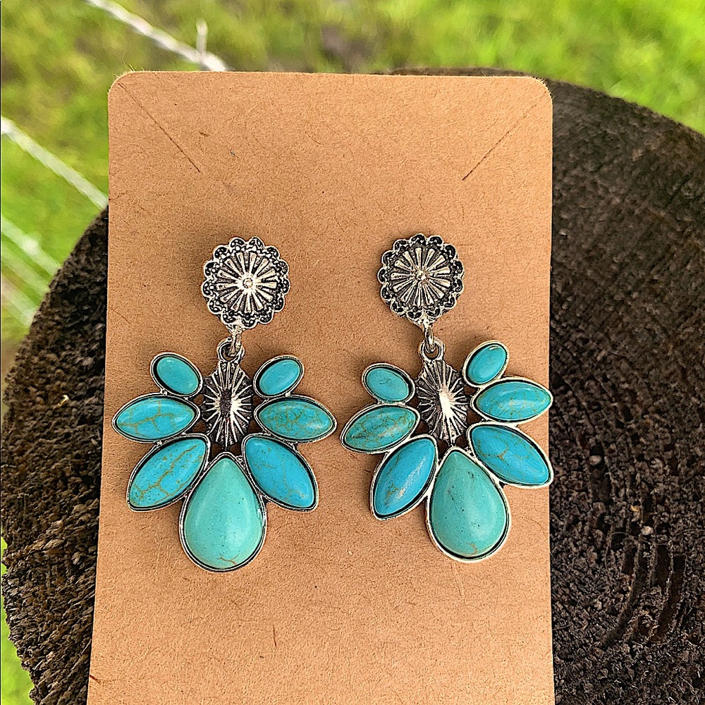 NWT Turquoise Boho Desert Dreams Collection Silver Concho Southwestern